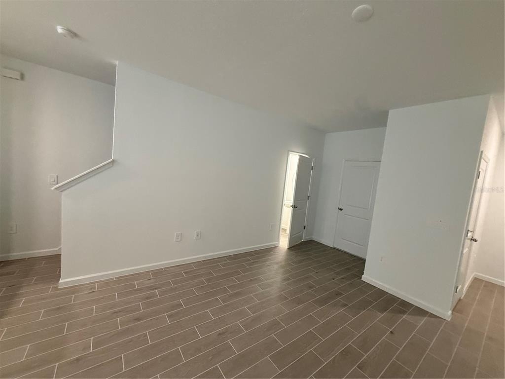 3674 Se 37th Court - Photo 7