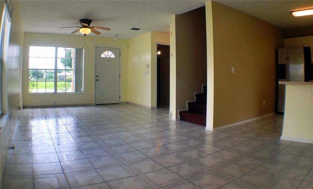 2320 Justin Avenue - Photo 4