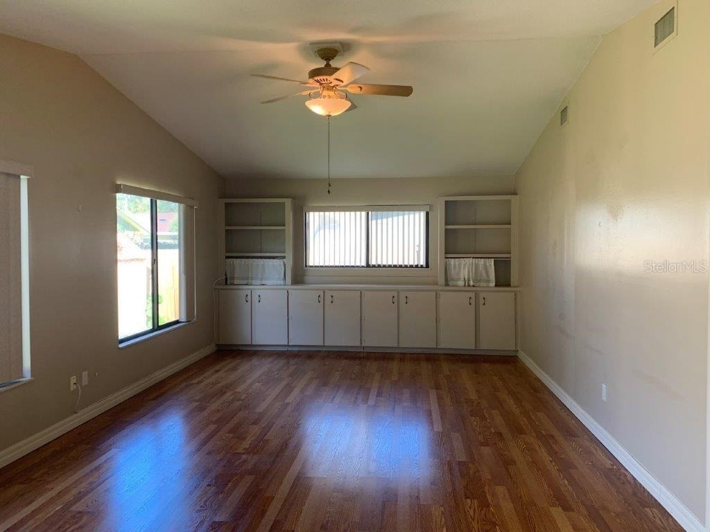 700 Green Road - Photo 9