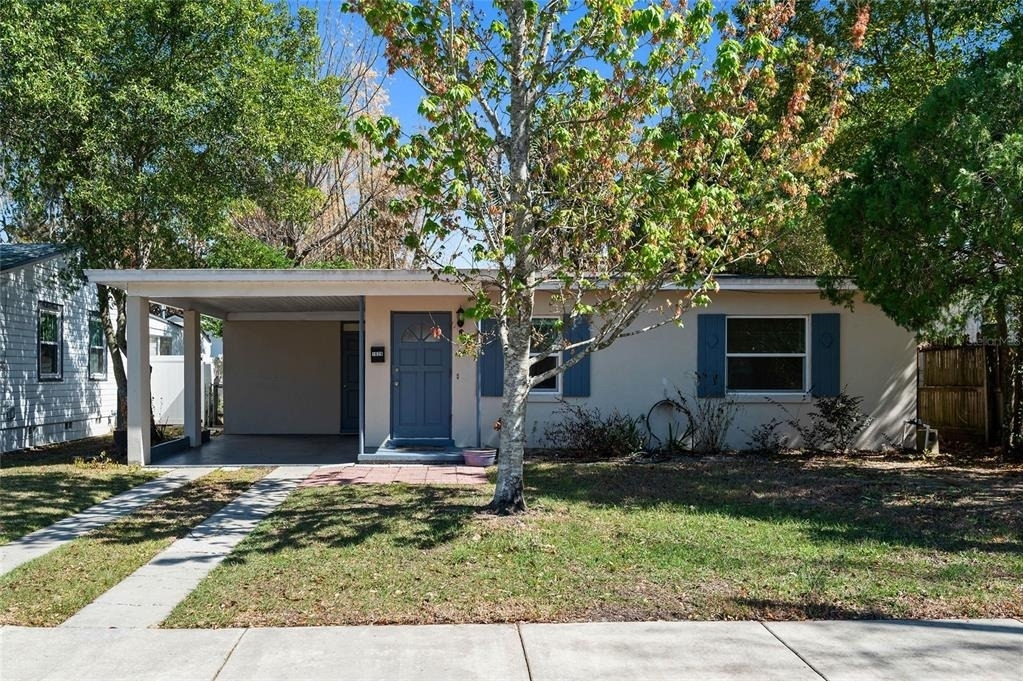 1629 Dauphin Lane - Photo 0