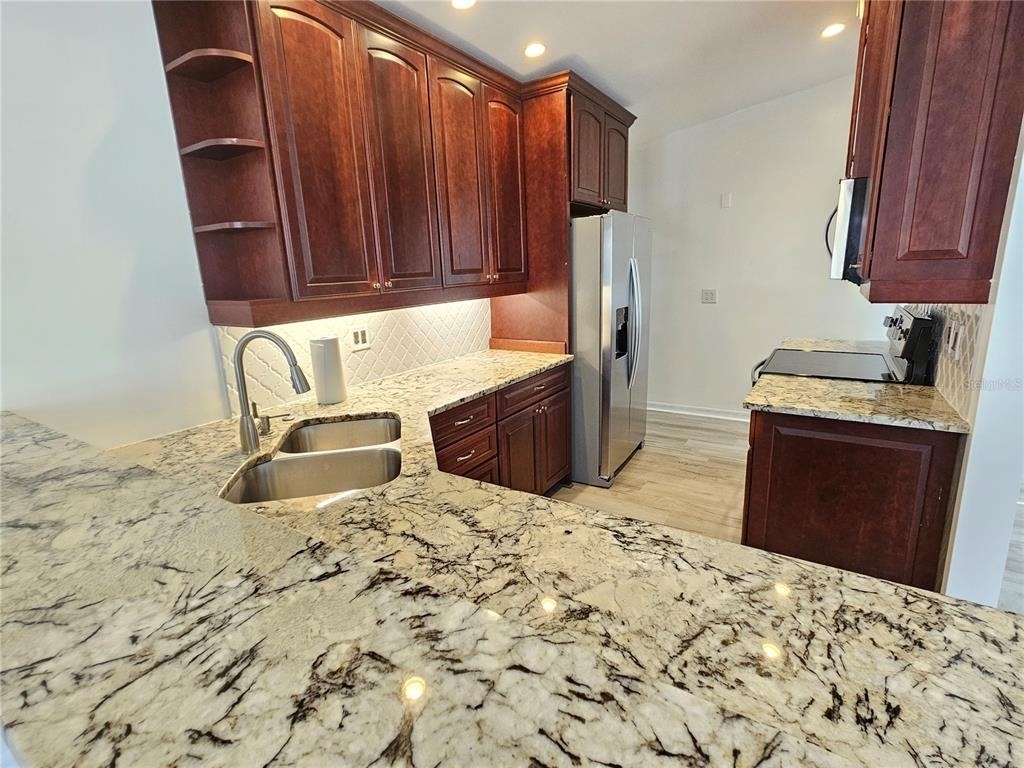 341 Bayshore Drive - Photo 12