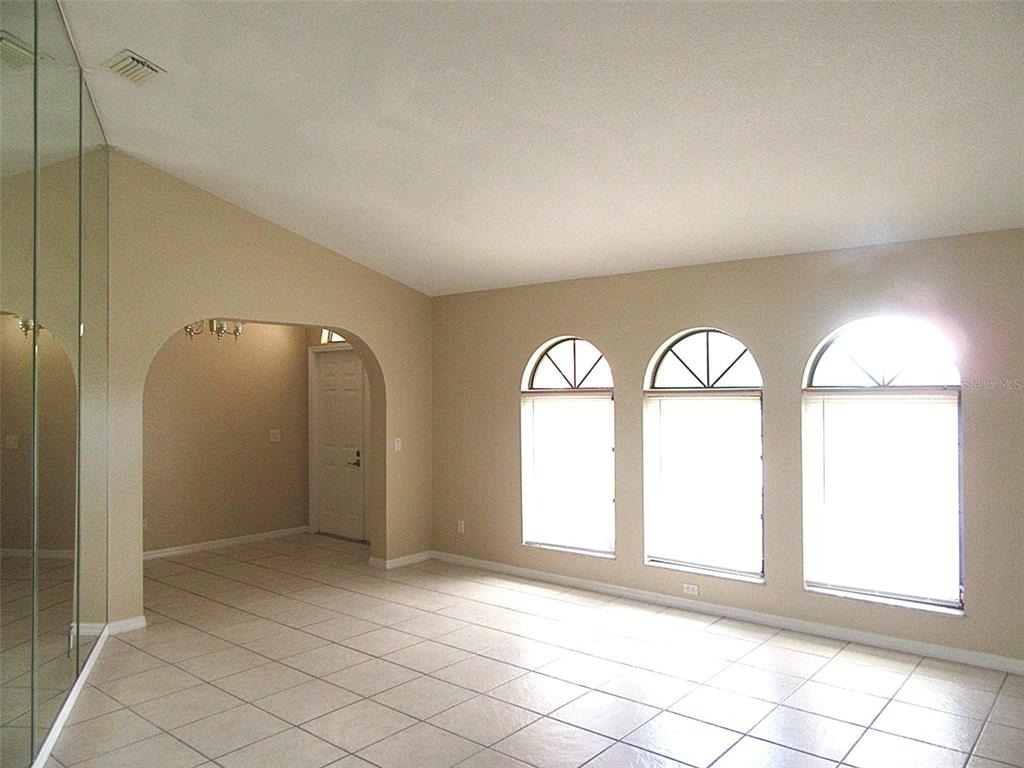 22182 Peachland Boulevard - Photo 1