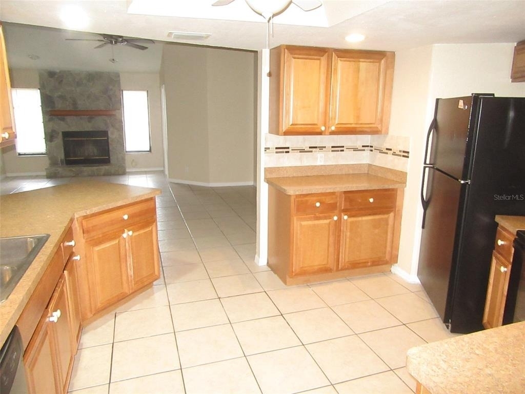 22182 Peachland Boulevard - Photo 5
