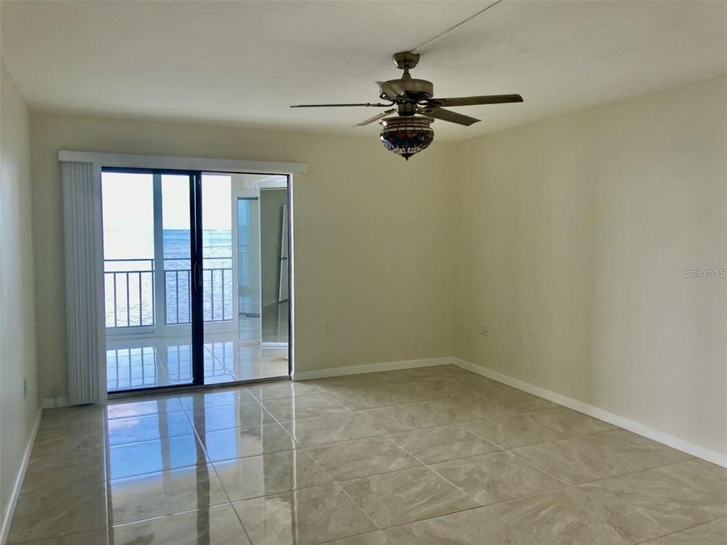 6430 Sun Eagle Lane - Photo 10