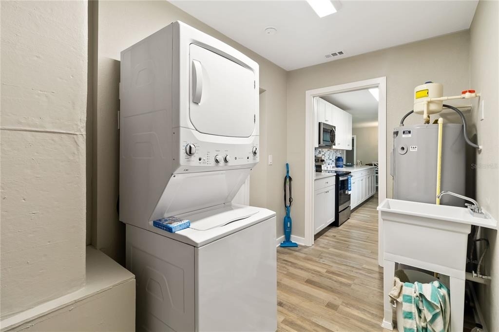 526 Conrad Road - Photo 23