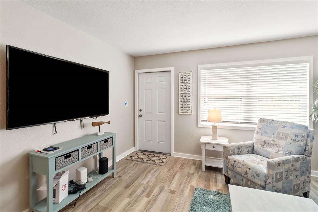 526 Conrad Road - Photo 3