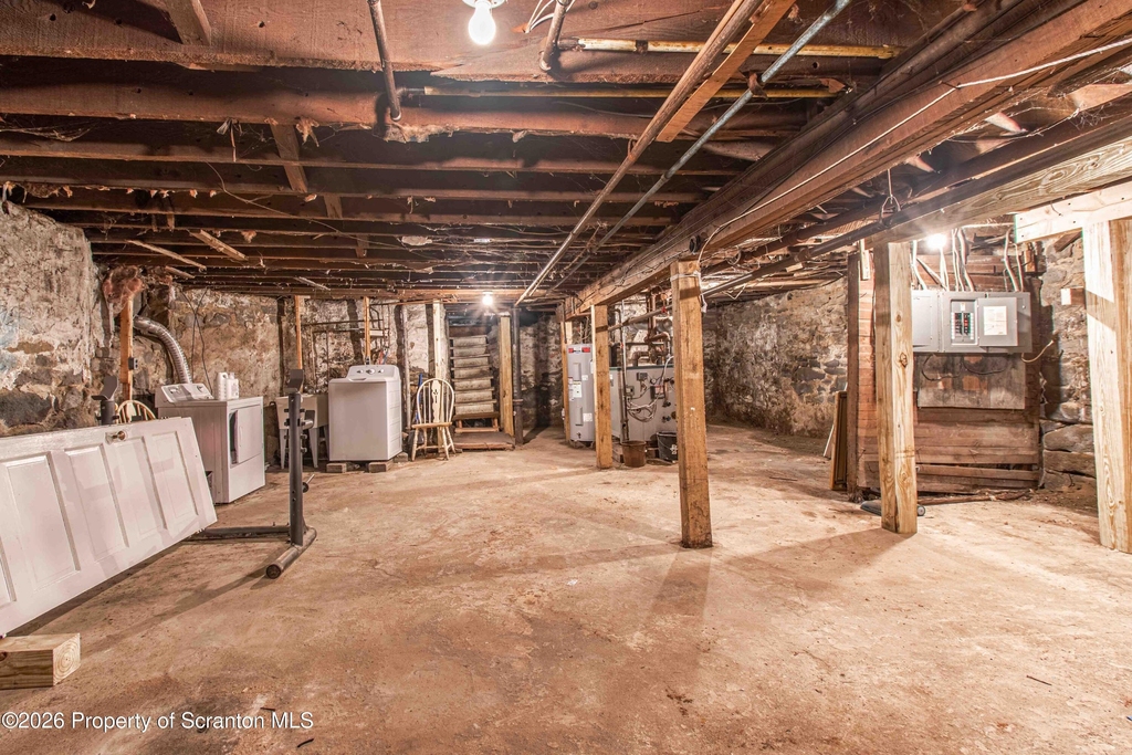 844 Monroe Avenue - Photo 14