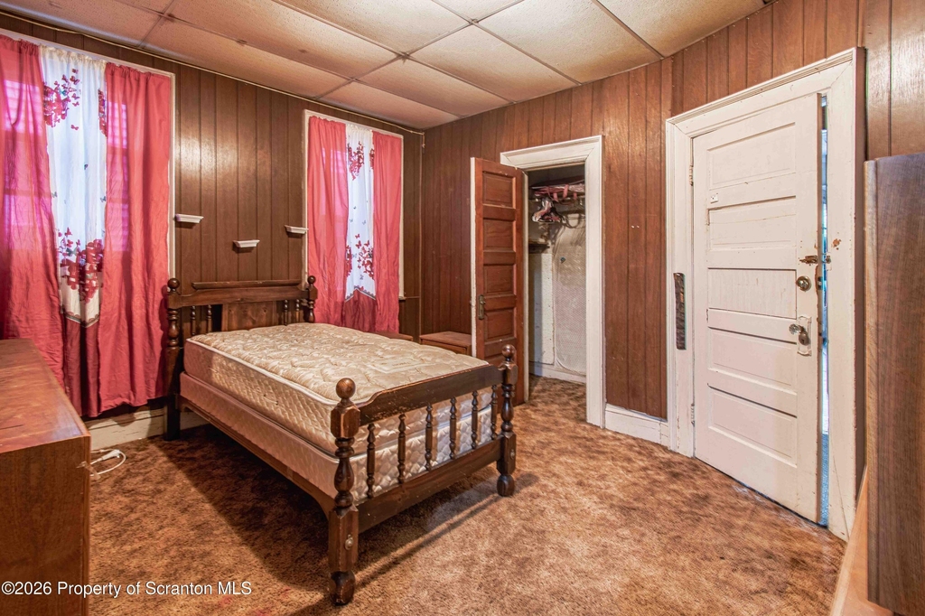 844 Monroe Avenue - Photo 12
