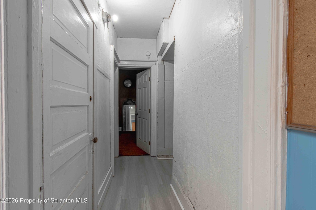 844 Monroe Avenue - Photo 9