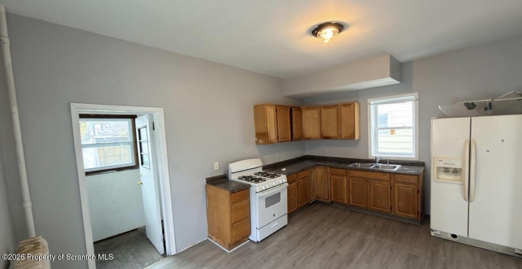 342 Horton Street - Photo 8