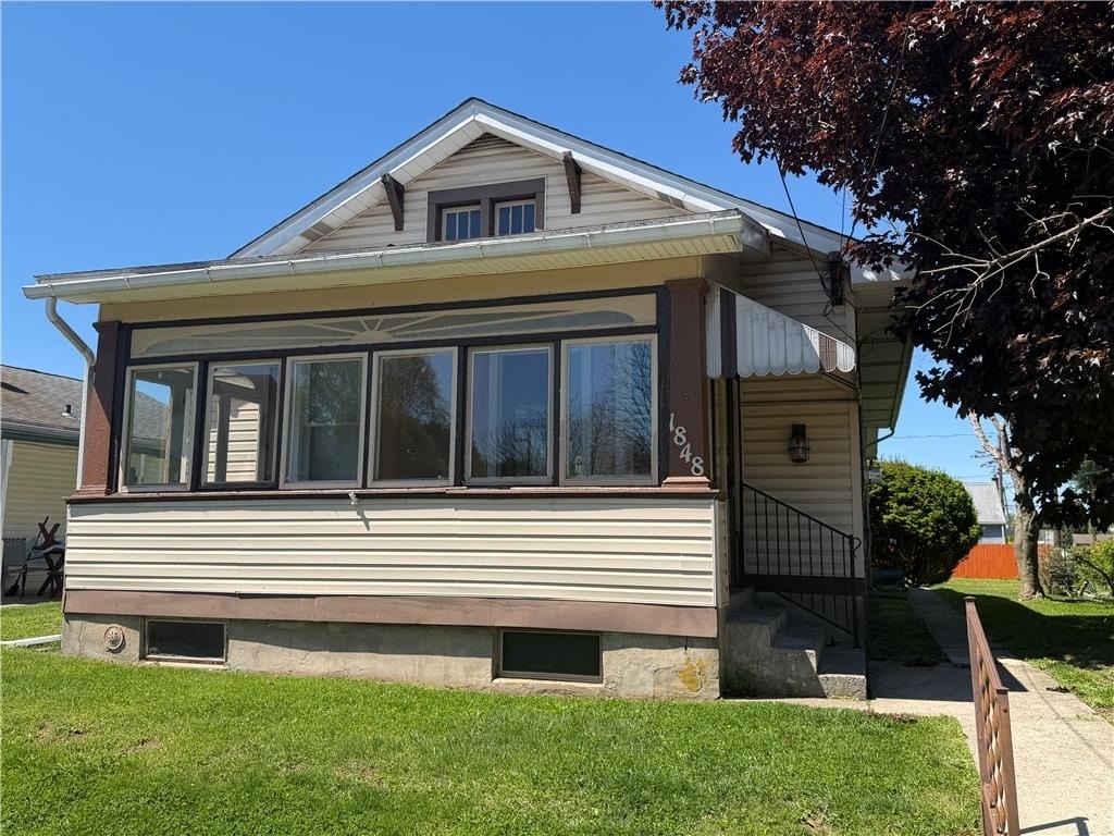 1848 S Wood Street - Photo 0