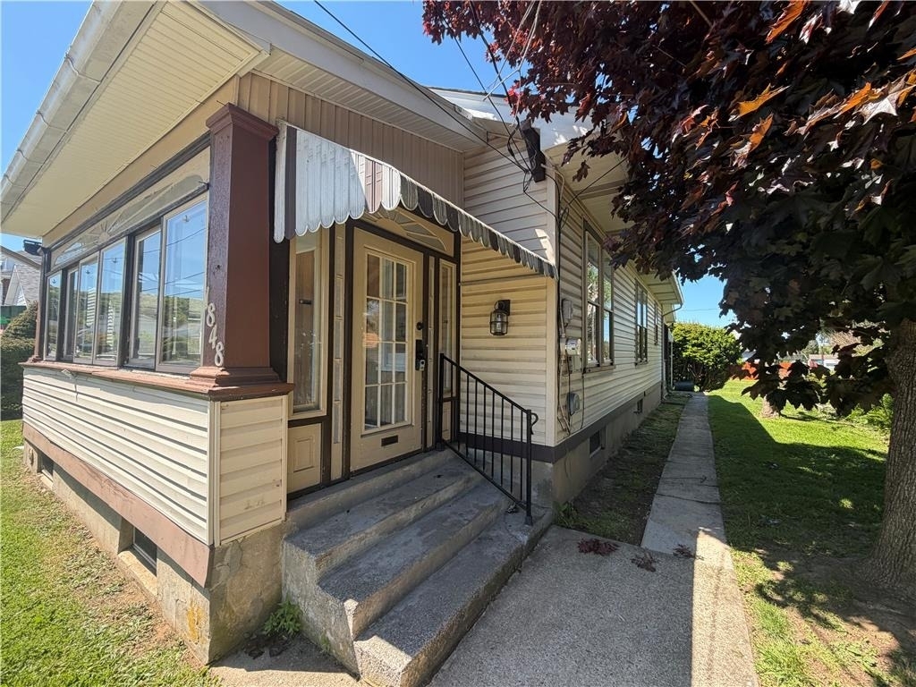 1848 S Wood Street - Photo 1
