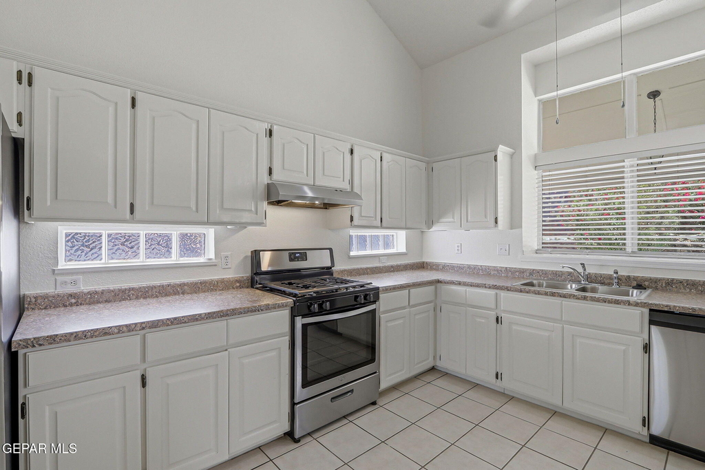 7239 Desert Jewel Drive - Photo 12