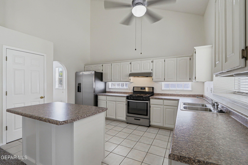7239 Desert Jewel Drive - Photo 14