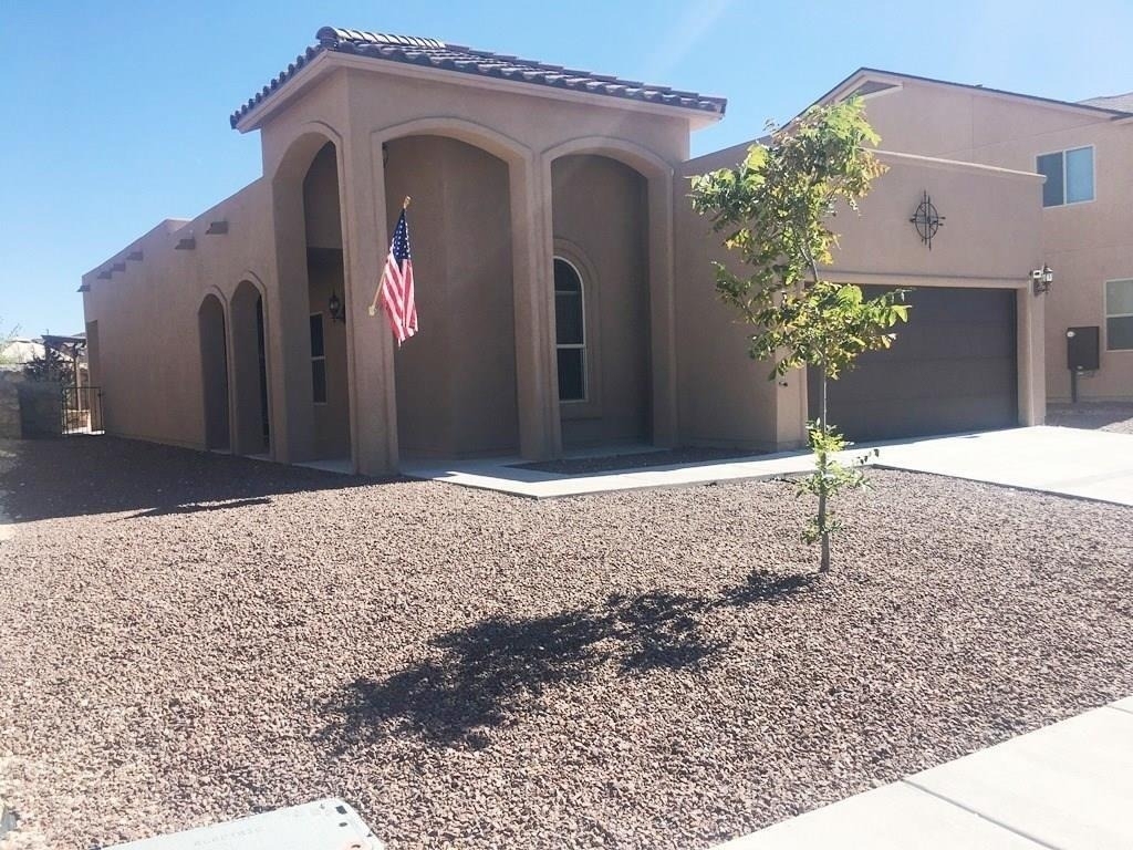 3716 Loma Cortez Drive - Photo 1