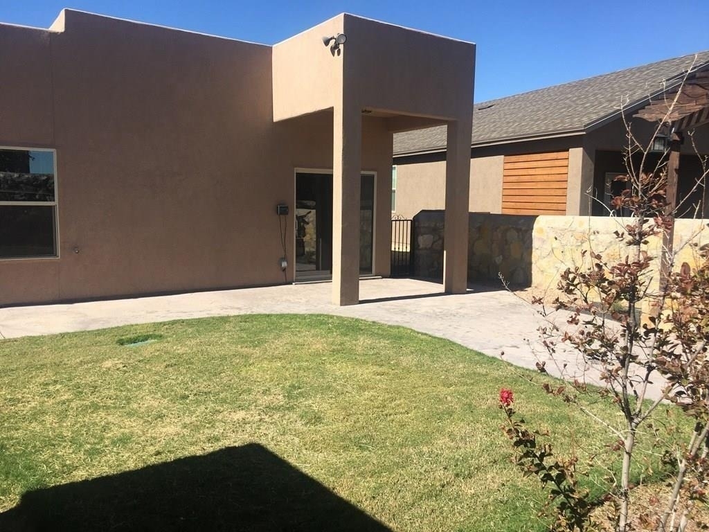 3716 Loma Cortez Drive - Photo 14