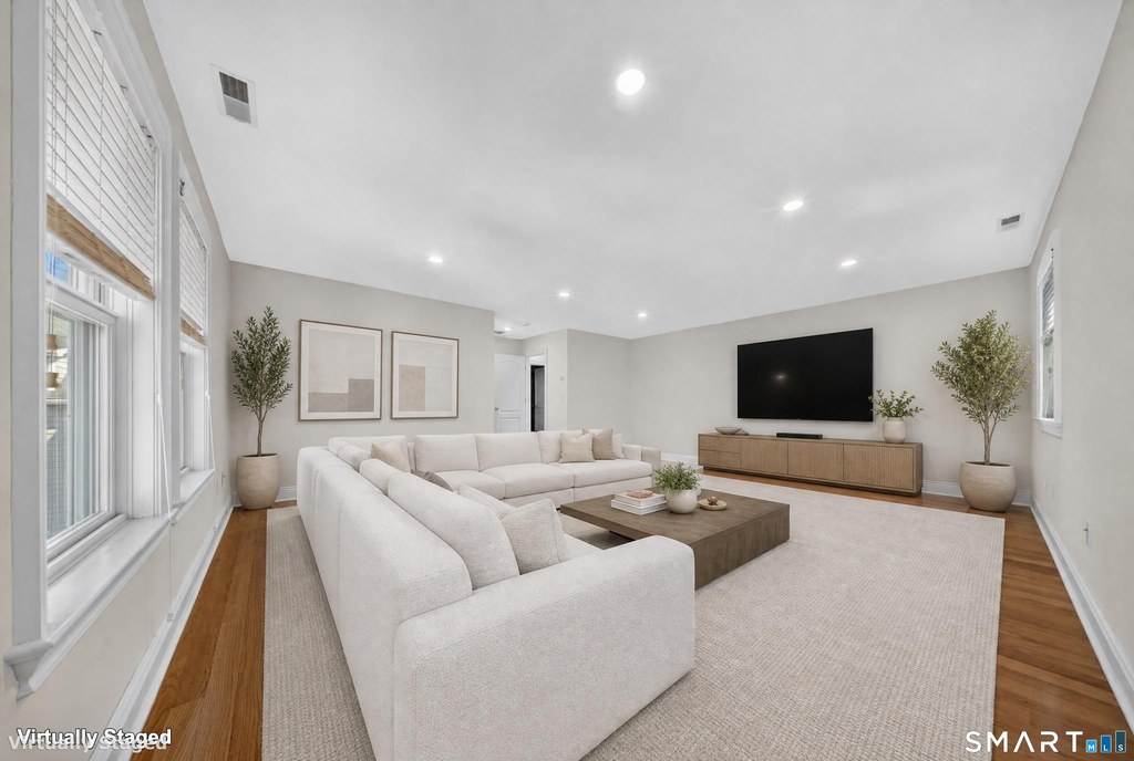 88 Maple Tree Avenue - Photo 2