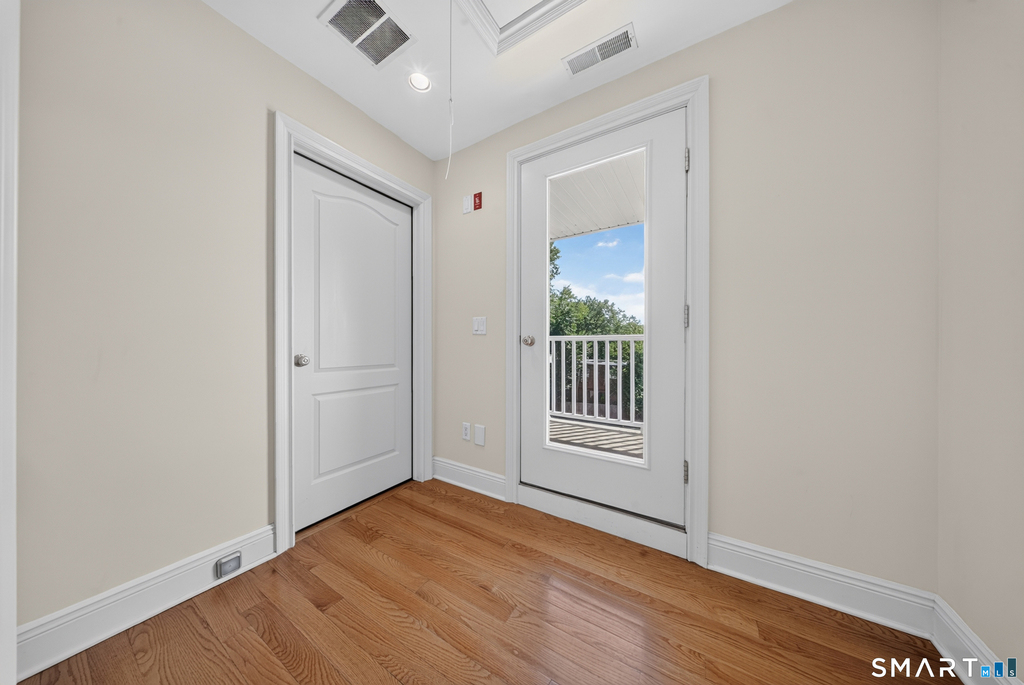 88 Maple Tree Avenue - Photo 21