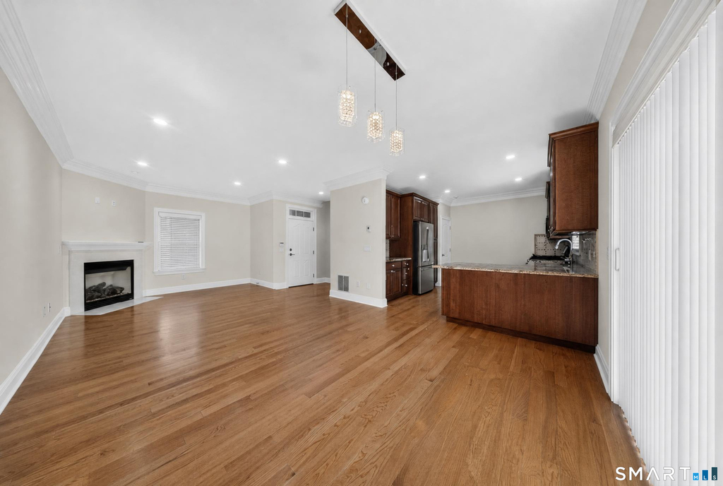 88 Maple Tree Avenue - Photo 4