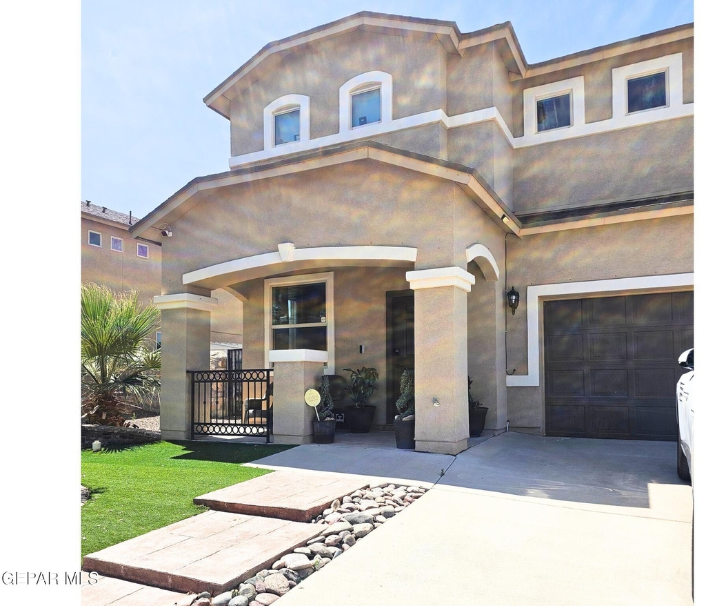 14446 Jasmin Maribel Drive - Photo 2