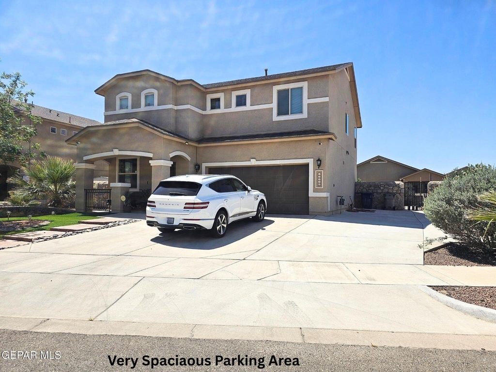 14446 Jasmin Maribel Drive - Photo 1