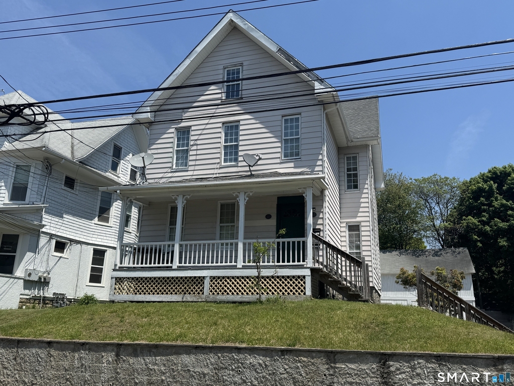 184 Pacific Street - Photo 0