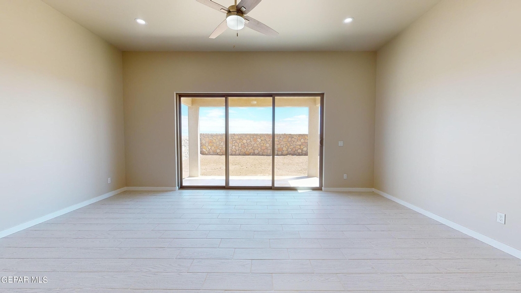 11118 Blue Eyed Grass Street - Photo 9