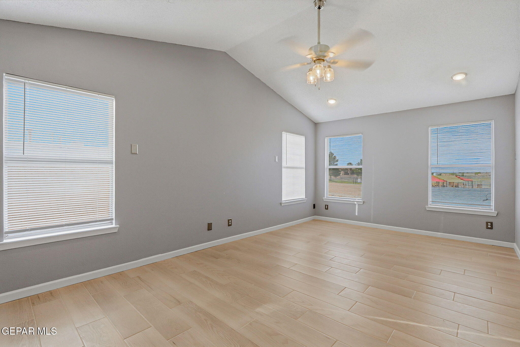 12325 Tierra Bella Drive - Photo 19