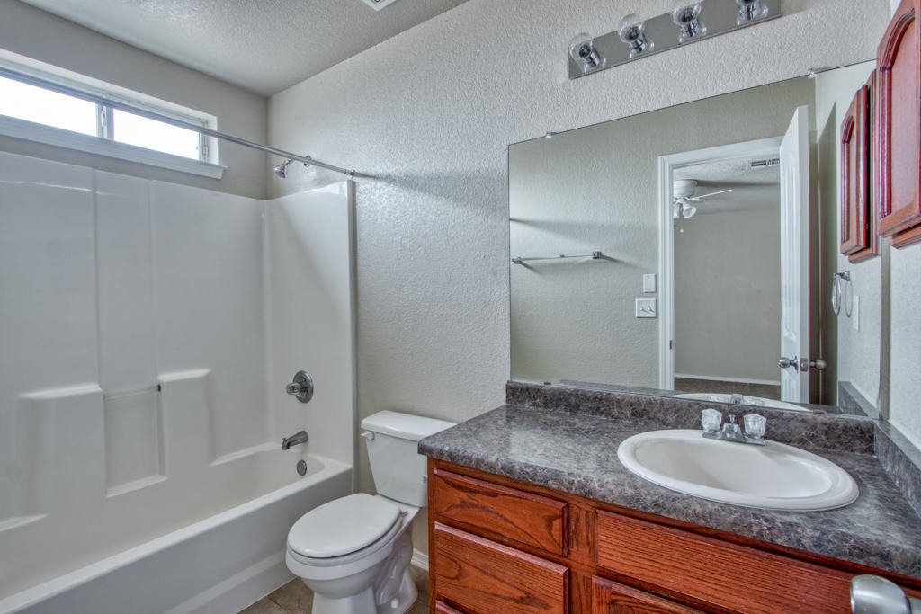 7328 Sachet Cliff Drive - Photo 32