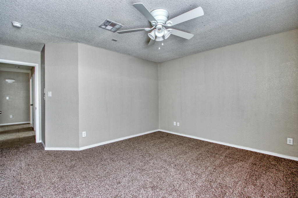 7328 Sachet Cliff Drive - Photo 31