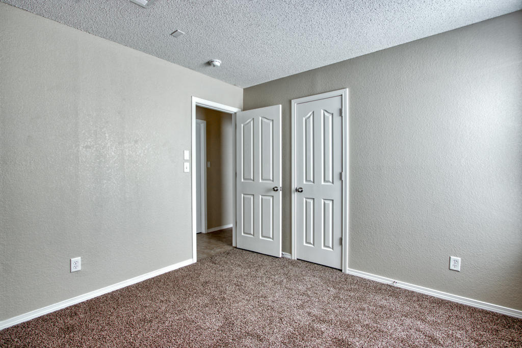 7328 Sachet Cliff Drive - Photo 26
