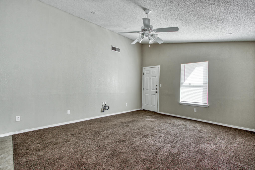 7328 Sachet Cliff Drive - Photo 40