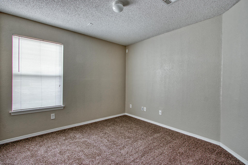 7328 Sachet Cliff Drive - Photo 23