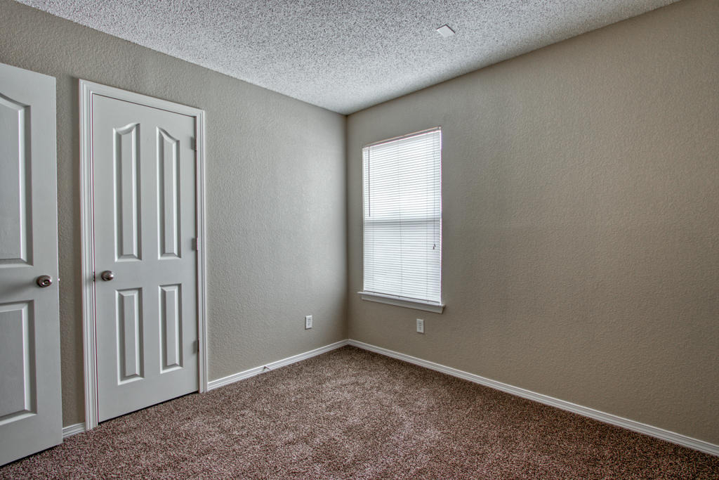 7328 Sachet Cliff Drive - Photo 25
