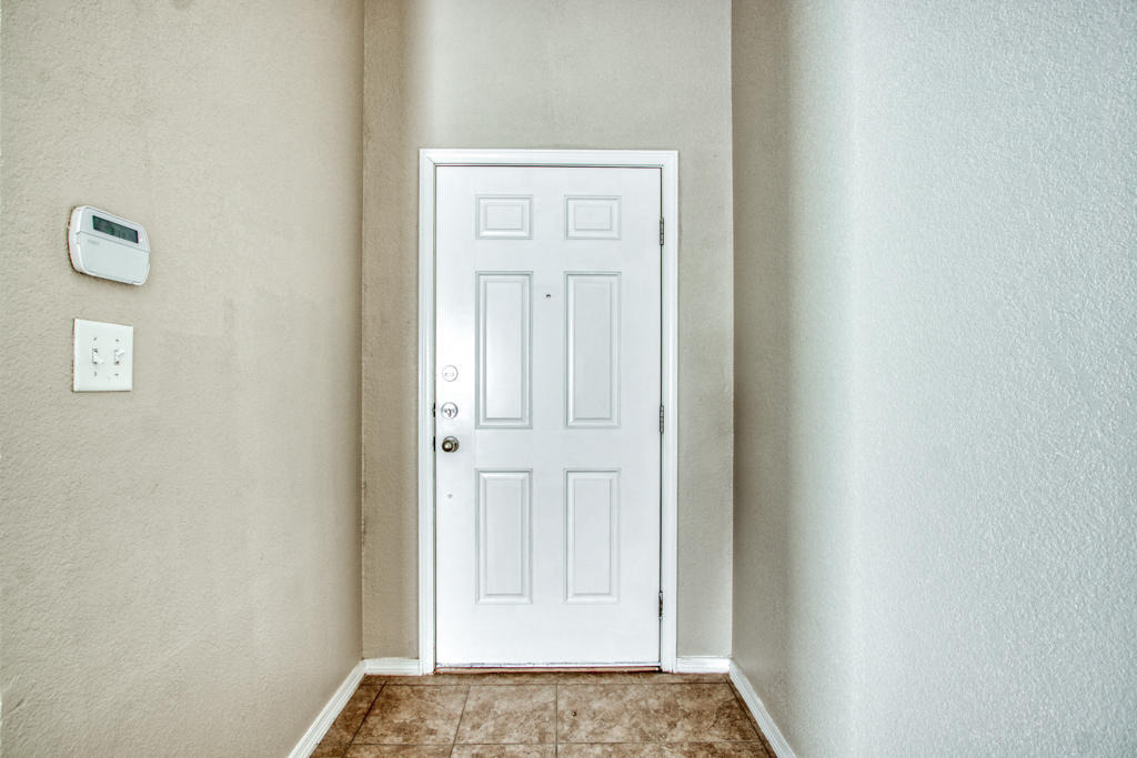 7328 Sachet Cliff Drive - Photo 36