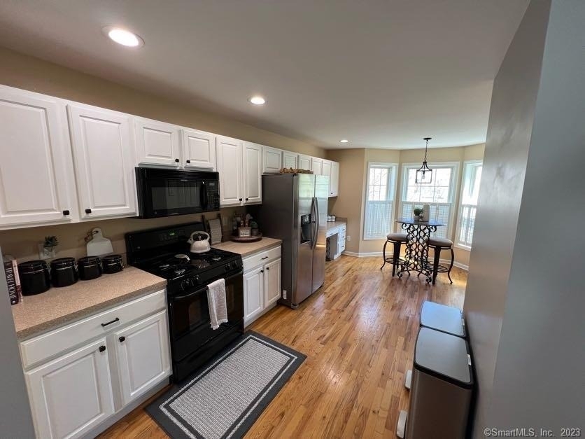 1305 Sienna Drive - Photo 3