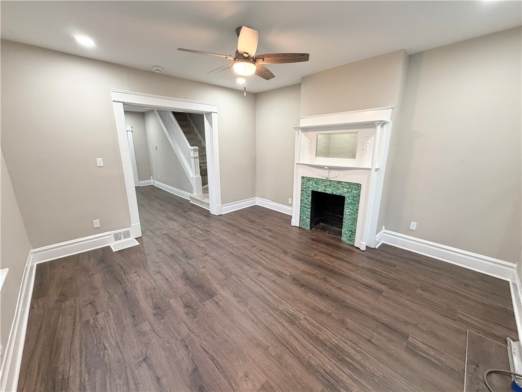 417 Bartram Ave - Photo 5
