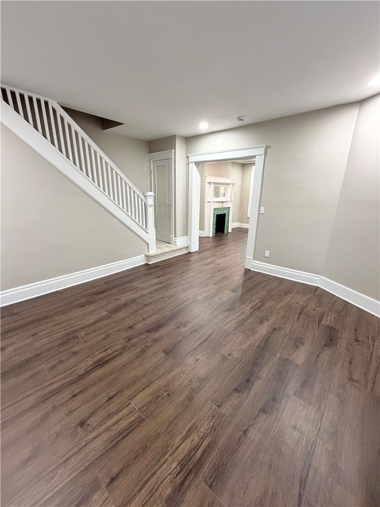 417 Bartram Ave - Photo 9