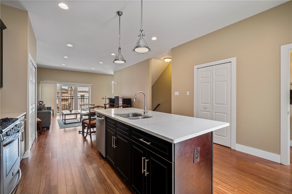 1038 Bradish St - Photo 6