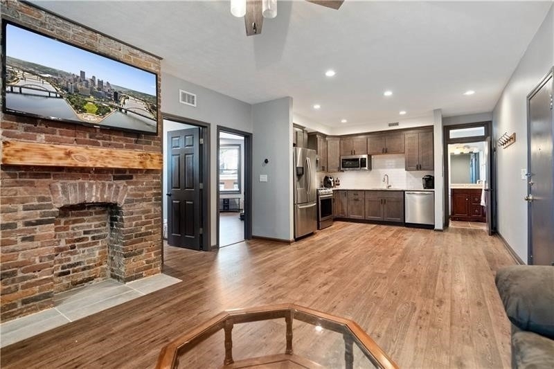 121 Grandview Avenue - Photo 3