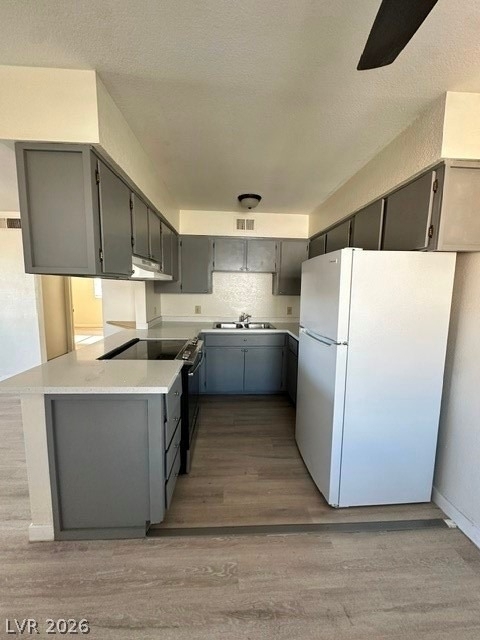 4920 Stanley Avenue - Photo 2