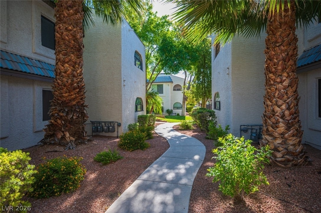 1406 Santa Margarita Street - Photo 4