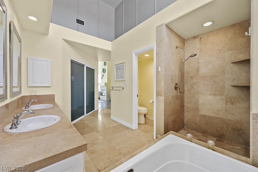 8161 Round Hills Circle - Photo 17