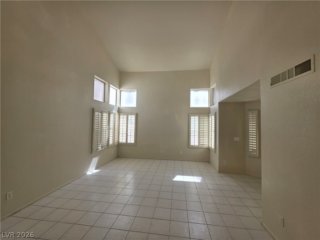8008 Dover Shores Avenue - Photo 34