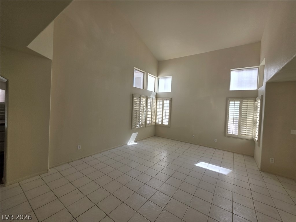 8008 Dover Shores Avenue - Photo 25