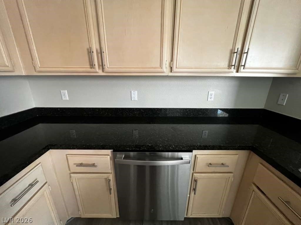 9901 Trailwood Drive - Photo 17