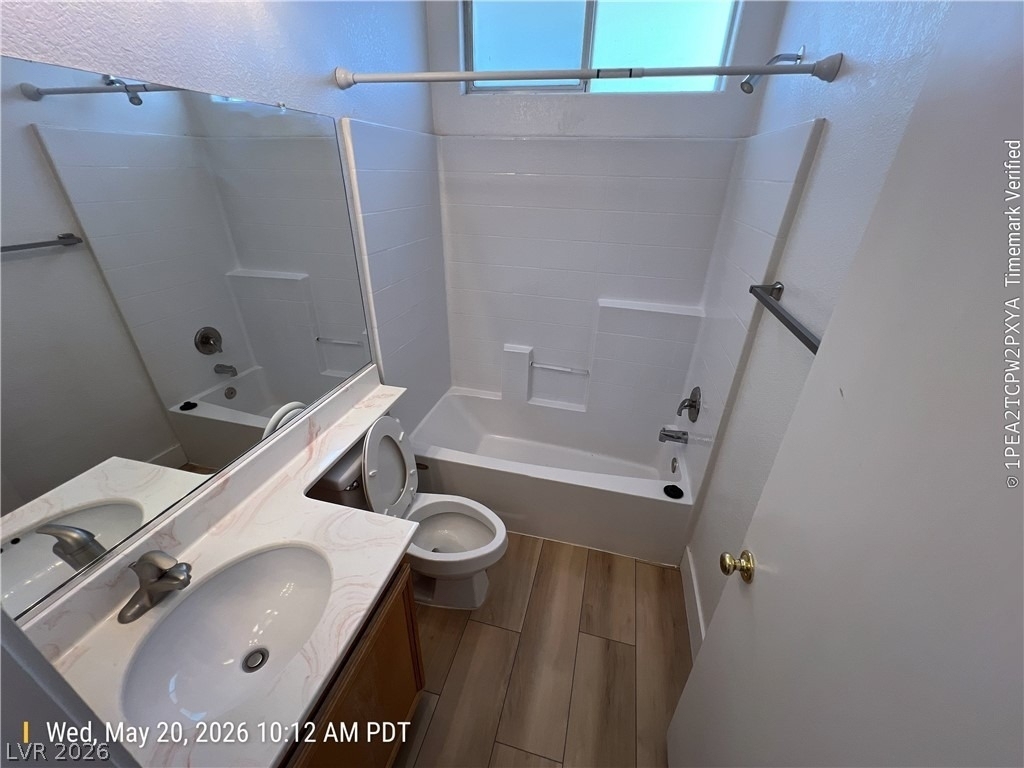8027 Sapphire Cove Avenue - Photo 13