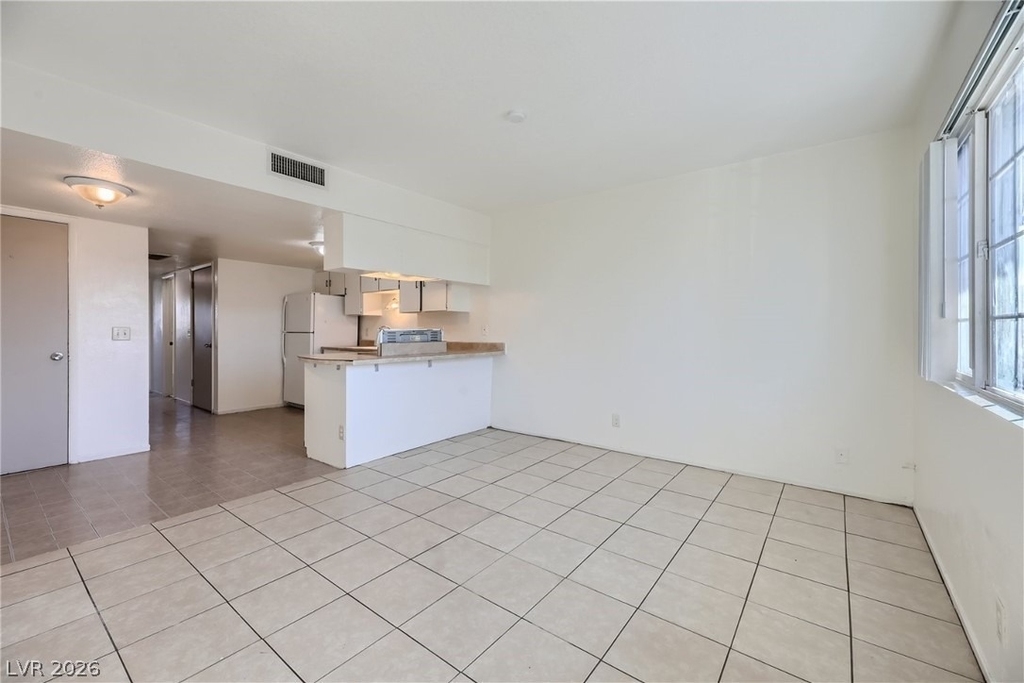3604 Thomas Avenue - Photo 1