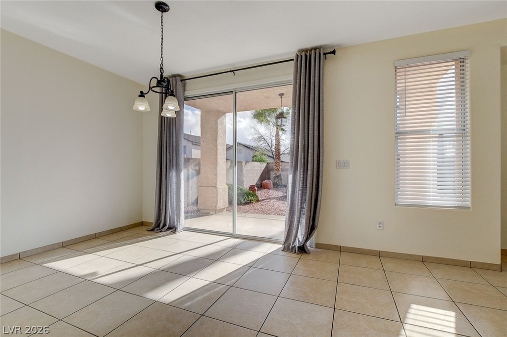 10261 Bentley Oaks Avenue - Photo 11