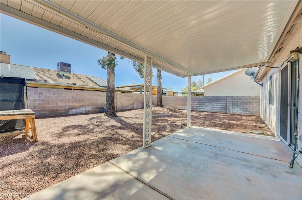 4814 Spring Falls Way - Photo 38